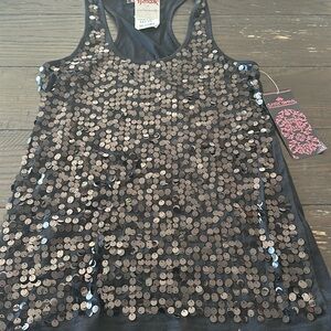 Women’s black sequin tank top